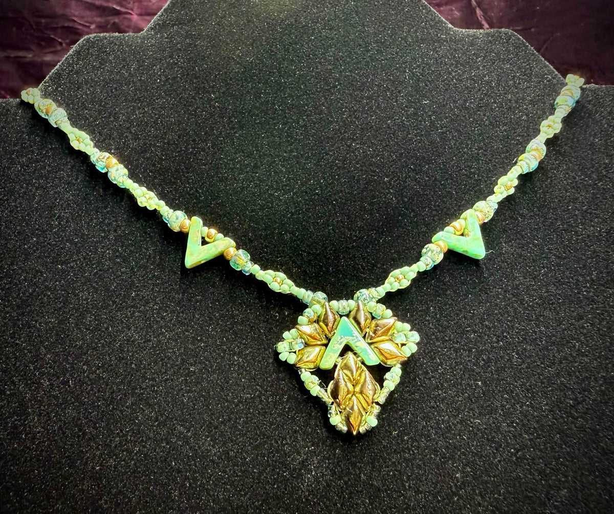 Jade and Gold V necklace
