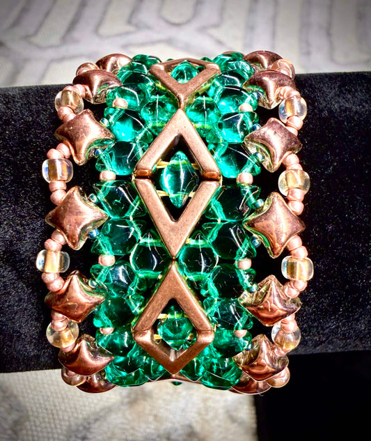 Copper Star and V bracelet