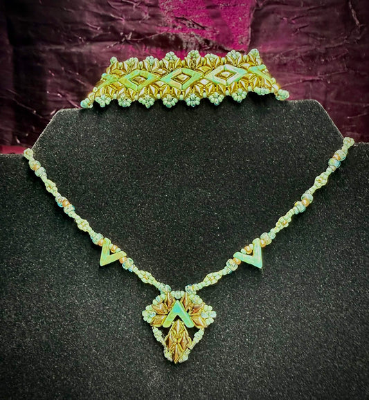 Jade and Gold V necklace