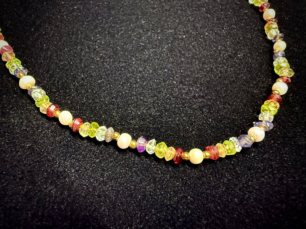 Rainbow Chip and Pearl necklace